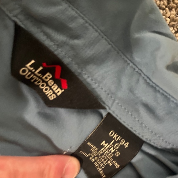 Men’s large LL Bean men’s button front shirt - Picture 2 of 4